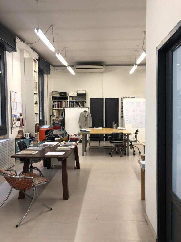 Ufficio moderno con due spazi plurifunzionale a Milano per foto, video, eventi