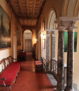Dimora storica di Baldo in stile classico con parco a Varese per foto, video ed eventi