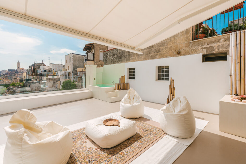 Loft con vista panoramica e soffitti con volte a Matera per foto video eventi
