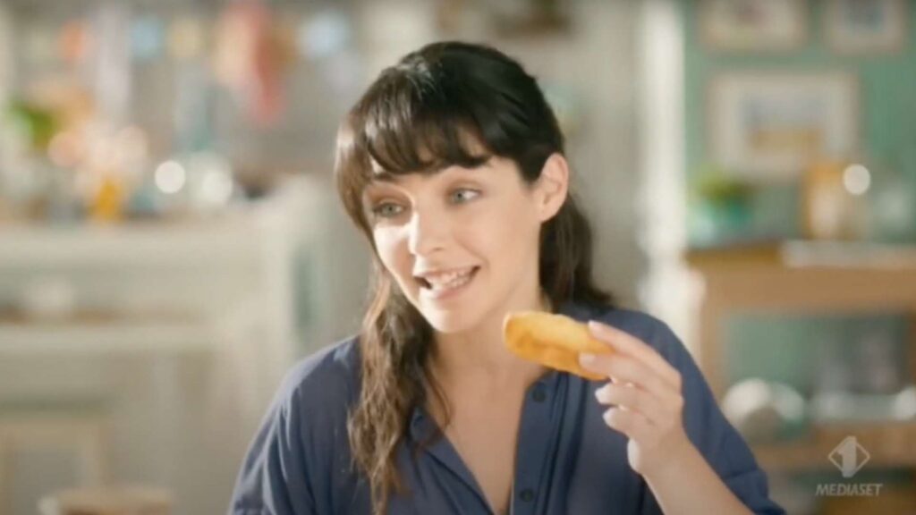 Nella villa di Annie Lo spot di Plumcake Kinder