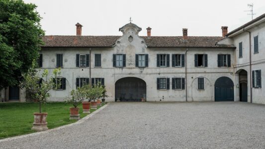 Adeichi Historic Residence